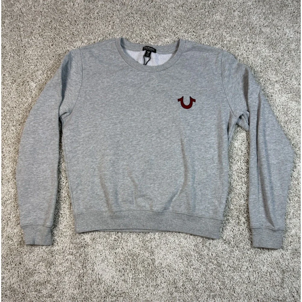 True Religion Gray Crewneck Sweatshirt Small Red Horseshoe Logo Pullover